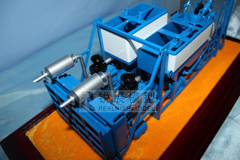 双机固井泵橇微缩模型